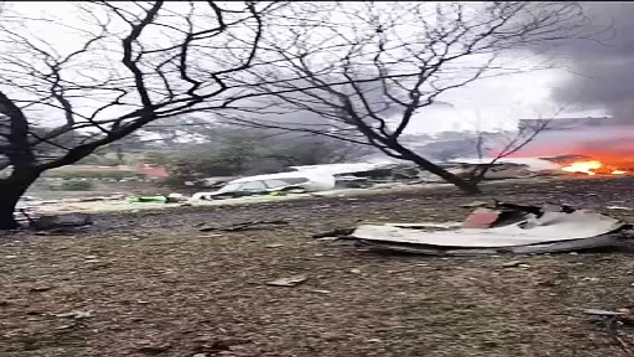 URGENTE  Novas imagens do local da queda de um avião