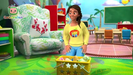 Old MacDonald - Animal Train Song! _ CoComelon Nursery Rhymes _ Kids Songs