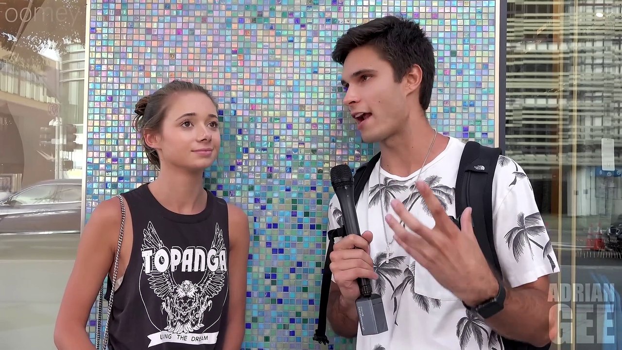 SHOULD GUYS SHAVE THEIR PUBES!.