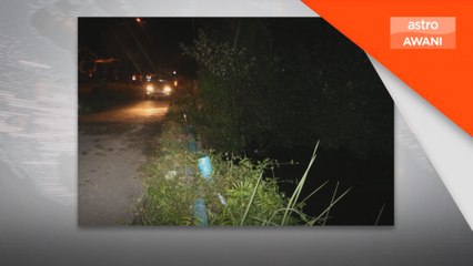 Bayi lemas terjatuh dalam tali air