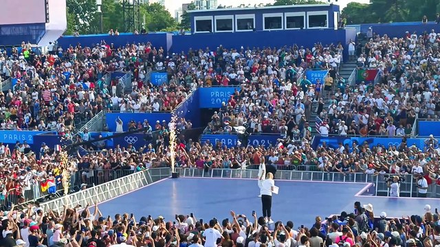 PARIS 2024 Pauline Ferrand-Prévot médaille d'or de VTT aux jeux olympiques au PARC DES CHAMPIONS 29 JUILLET 2024