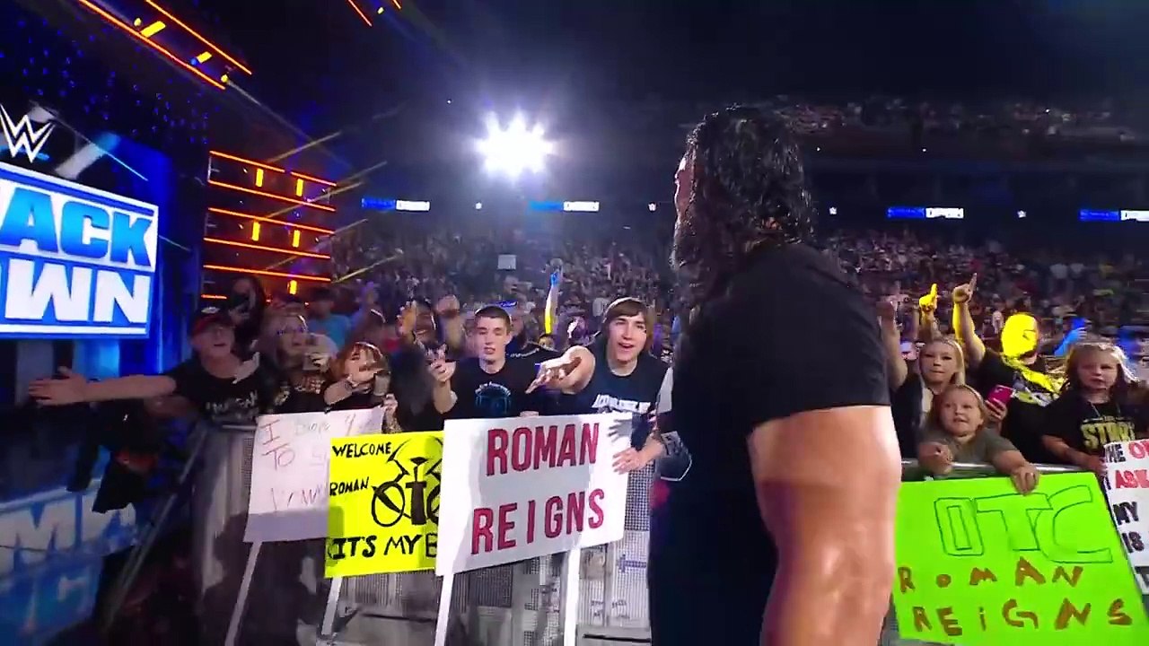 Shakira - Waka Waka (This Time for Africa) (The Official 2010 FIFA World Cup™ Song)