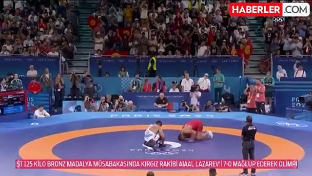 Milli güreşçimiz Taha Akgül, Paris Olimpiyatları'nda bronz madalya kazandı