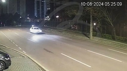 Câmeras flagraram atropelamento de mulher no Mossunguê
