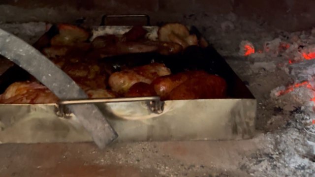 Delicious meal falls to the ground after filmer loses grip *Frustrating Disaster!*