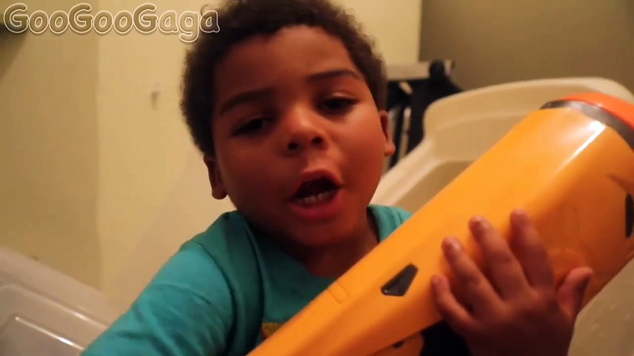 Goo goo Gaga bad baby yellow rice bath and nerf war (alternate ending)