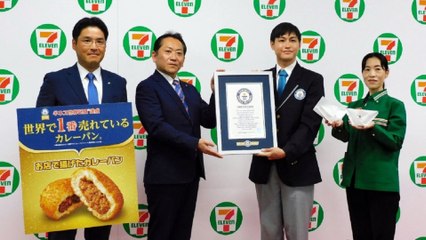 7-11 Japan Curry Bread Guiness World Record