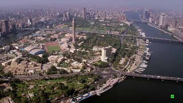Documental. Dentro de las pirmides: Explorando la Pirámide de Keops