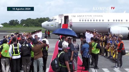 下载视频: [FULL] Iring-iringan Bendera Merah Putih & Teks Proklamasi Menuju Istana IKN Jelang HUT ke-79 RI