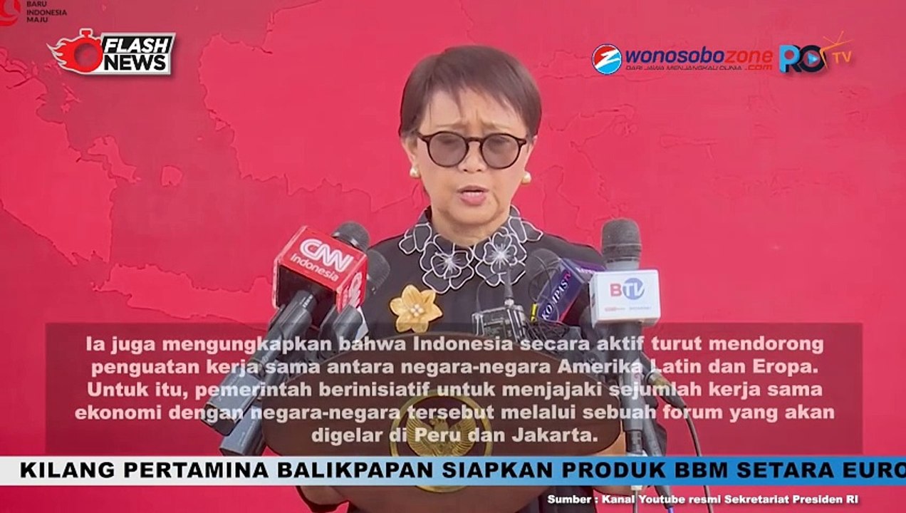 Menlu Retno Marsudi Dampingi Presiden Jokowi Terima Surat Kepercayaan dari 10 Dubes Negara Sahabat