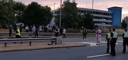 Police clash with protesters on M275 Portsmouth
