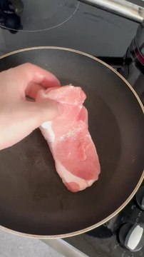 Pourquoi utiliser une feuille de papier cuisson dans les casseroles ‍