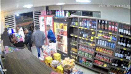 Whisky na cueca: homem é flagrado furtando bebida em distribuidora de Cascavel