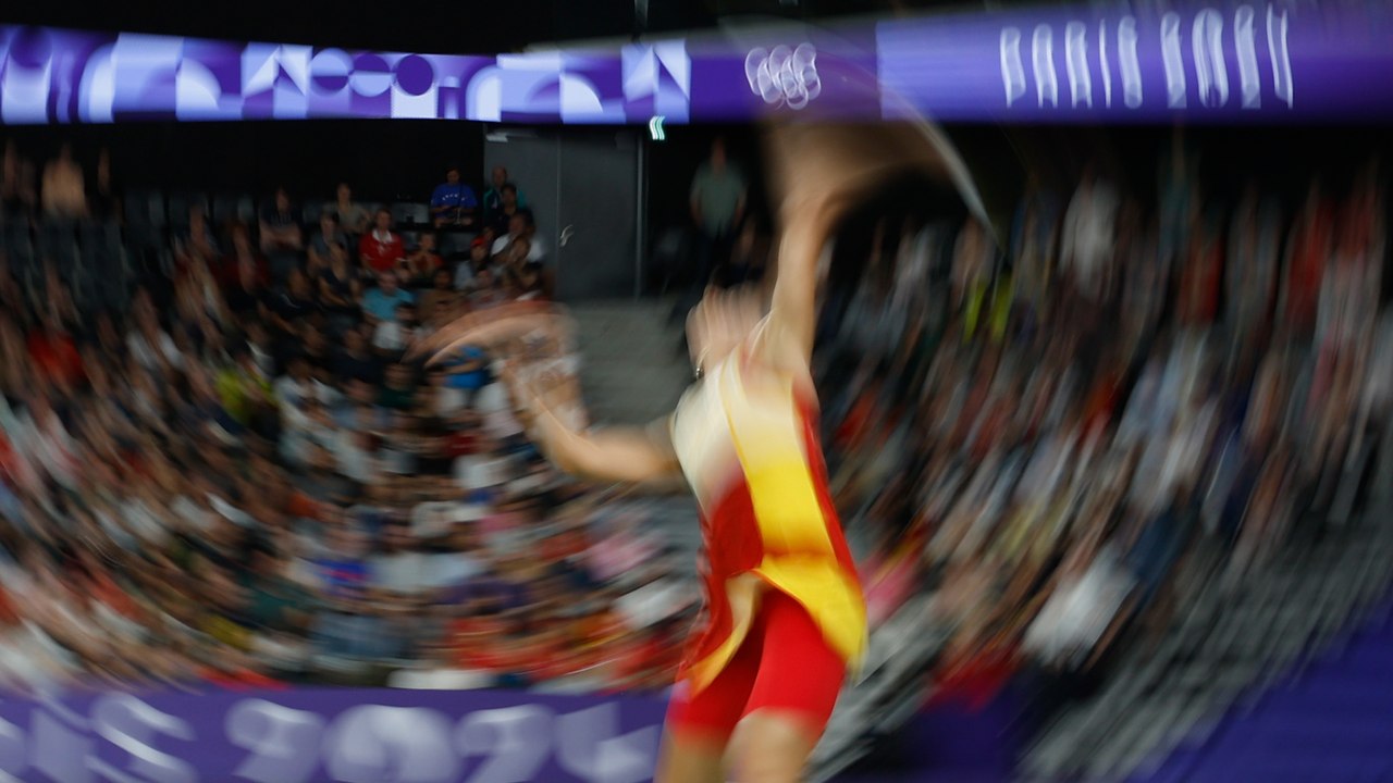 Carolina Marín siembra dudas sobre su futuro tras la lesión en París: "No sé si volveré a coger una raqueta"