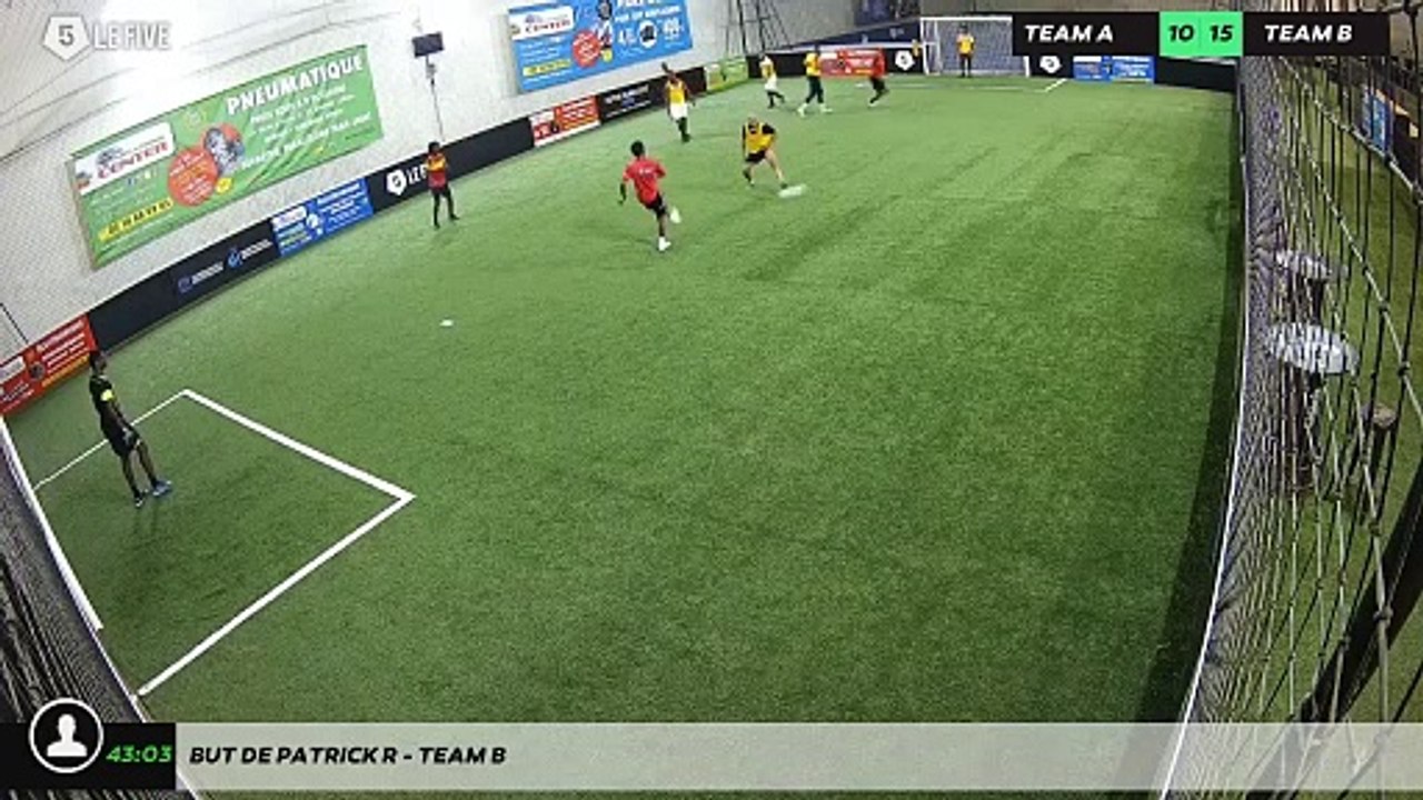 But de Patrick R - Team B