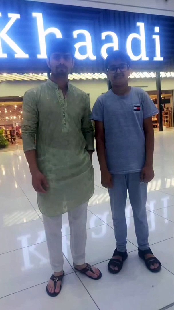 Babar Azam brother in packages mall