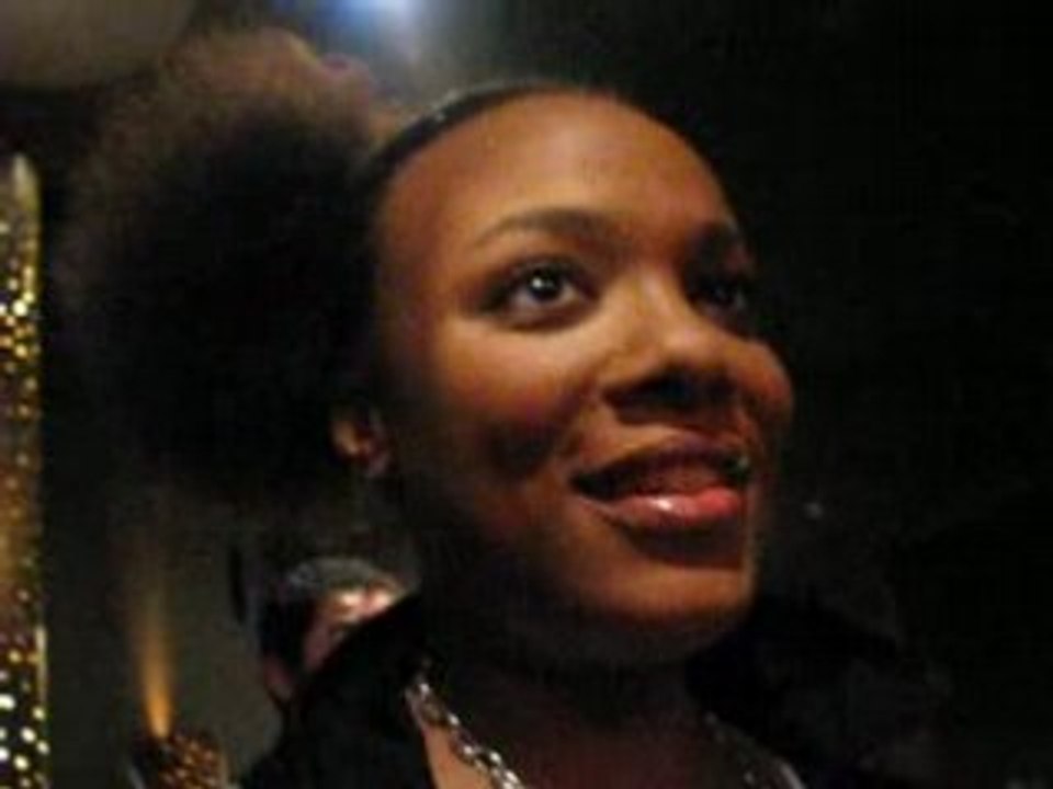 Armelle parle avec AmelBent