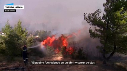 Miles de evacuados tras los incendios en Grecia