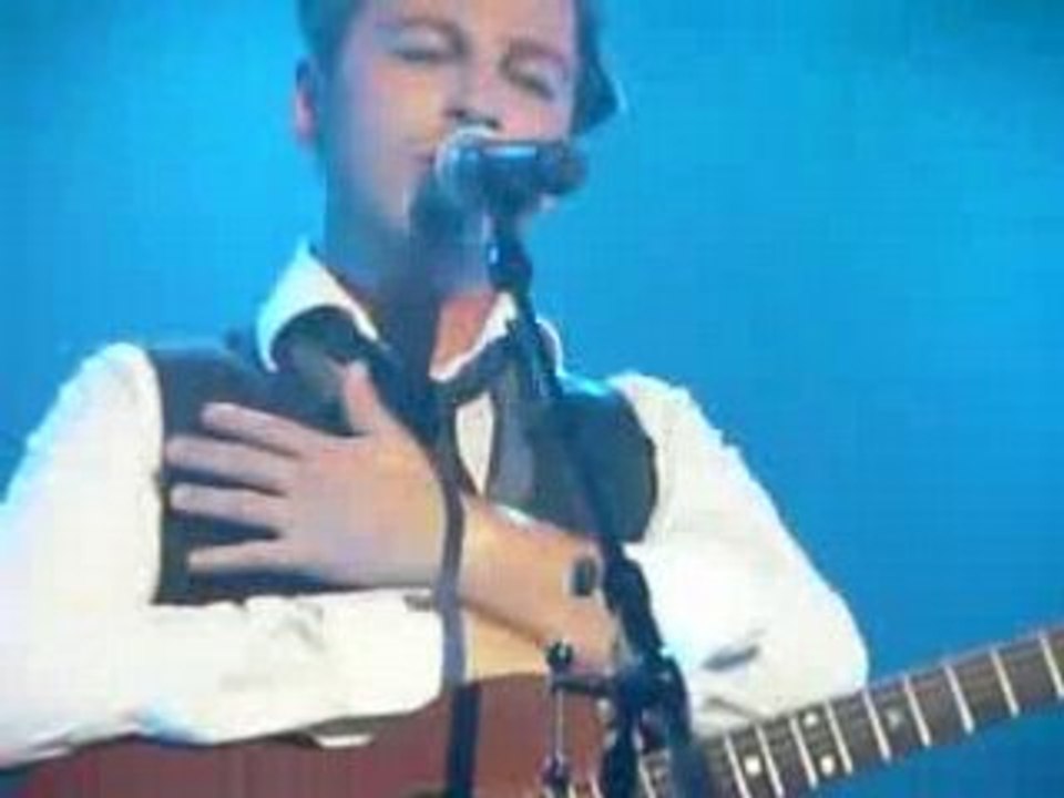 Christophe Maé "Va voir ailleurs"ANGERS (partie2)