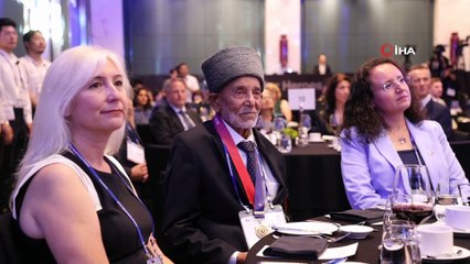 72 yıl aradan sonra savaştığı Kore topraklarını yeniden gören gazi o anları anlattı