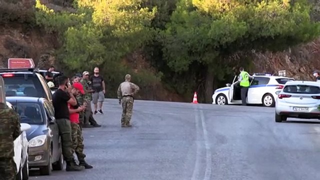 Grécia combate incêndios florestais em meio a fortes ventos