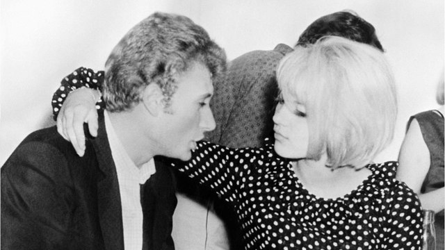 GALA VIDEO - Sylvie Vartan : ce drame personnel qui a marqué sa vie avec Johnny Hallyday