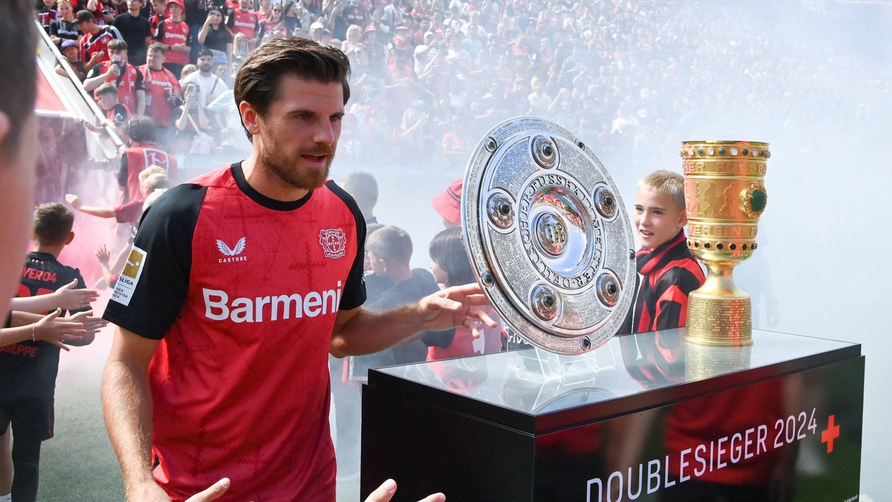 Wieder ungeschlagen? Hofmann scherzt: "Diesmal ein Unentschieden weniger"