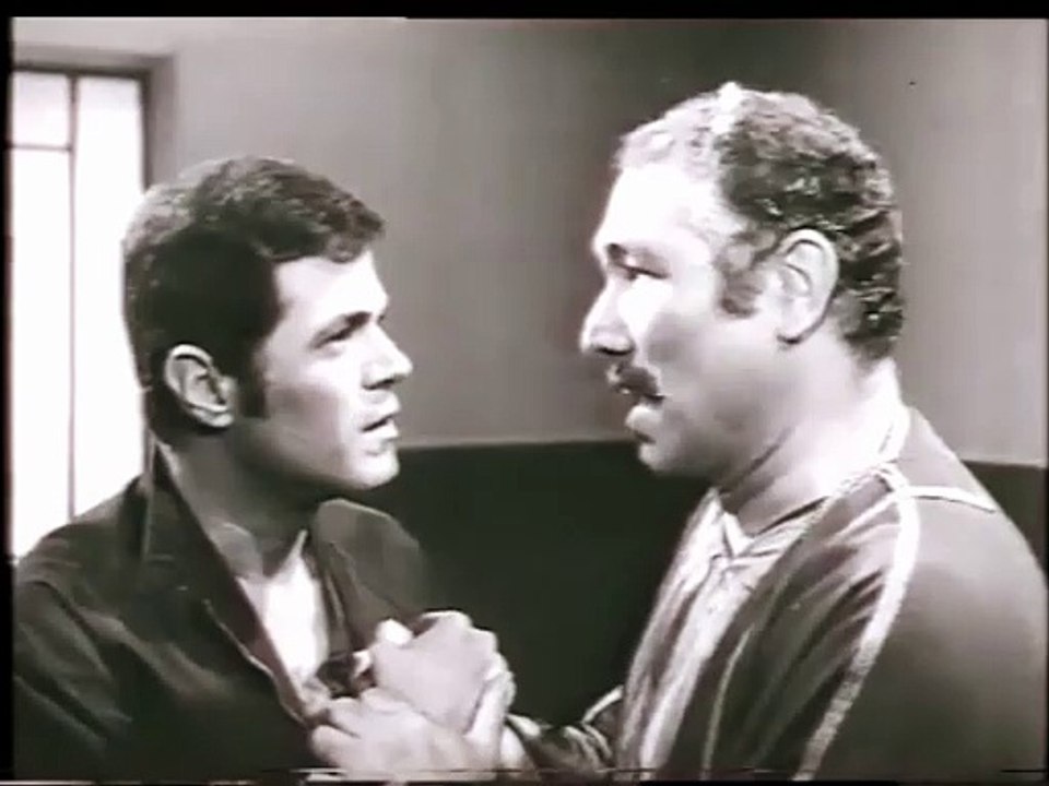 نبيلة عبيد في مشهد من فيلم قديم نادر جدا