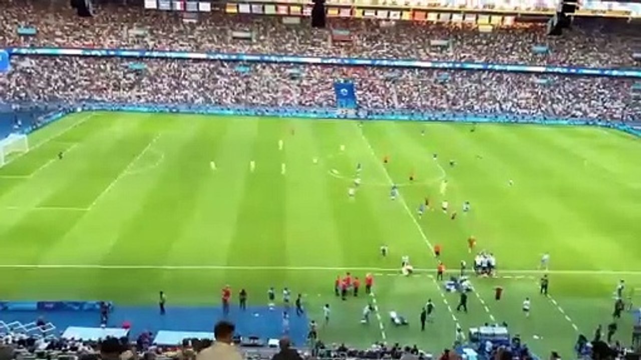 Camello late winner and Spain GOLD MEDAL celebrations - Men's Football Final Olympics Paris 2024