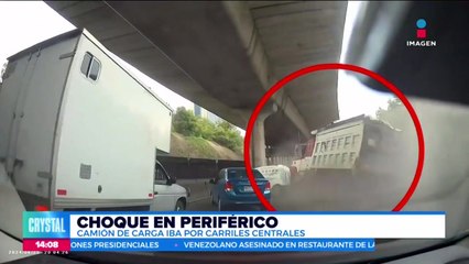 Se registra aparatoso choque en carriles de Periférico