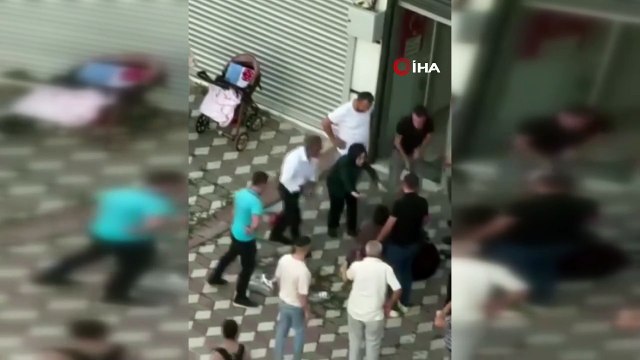 Başıboş köpekler parkta oynayan kız çocuğuna saldırdı