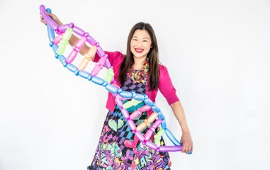 Dr Chloe Lim is a scientist and balloon sculptor