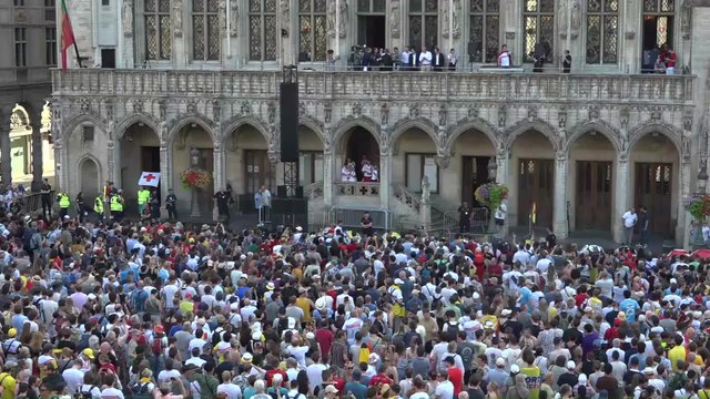 JO 2024 : les athlètes belges s’offrent un bain de foule mérité sur la Grand-Place de Bruxelles