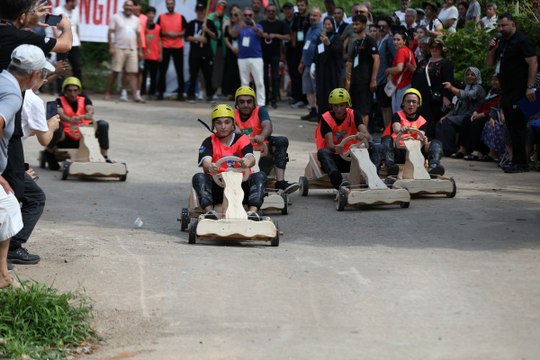 '13. Uluslararası Tulum ve Kemençe Festivali'ne 'Furmulaz' damga vurdu
