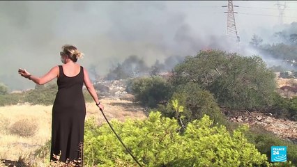 Greece battles deadly wildfire as France comes to the rescue