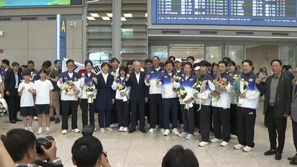 '소수 정예' 파리의 기적...올림픽 선수단 금의환향 / YTN