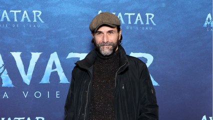 GALA VIDEO - Grégory Fitoussi : pourquoi il en “a marre” qu’on lui parle encore de la série Sous le soleil