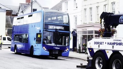 Wellington bus causes 5 hour traffic disruption
