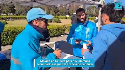 Movida en La Plata para que alumnos secundarios saquen la licencia de conducir