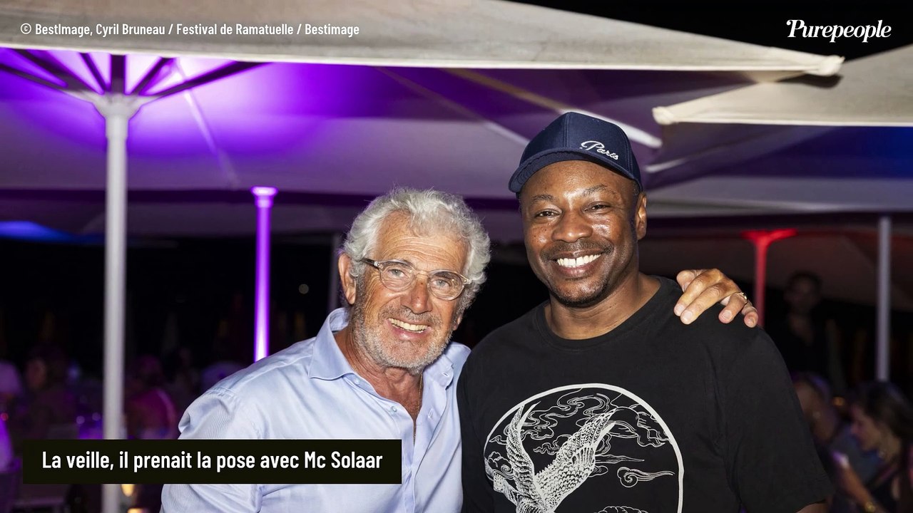 Clap de fin pour le 40e Festival de Ramatuelle ! Grace de Capitani et son compagnon présents pour applaudir Michel Boujenah