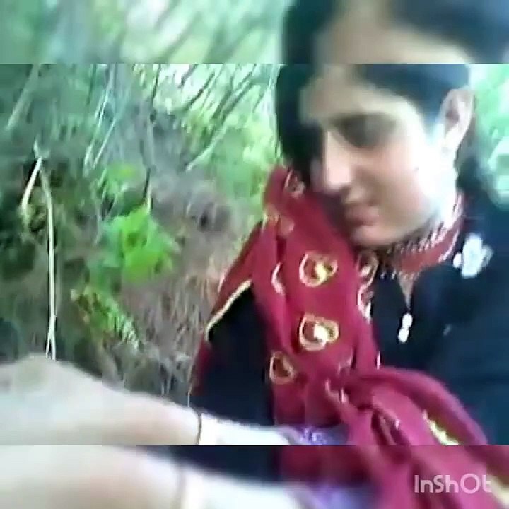 Pakistani Pathan Girl First Time Dating With Her Boyfriend Viral Video