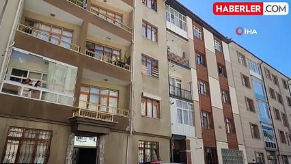 Haber alınamayan 21 yaşındaki genç evinde ölü bulundu