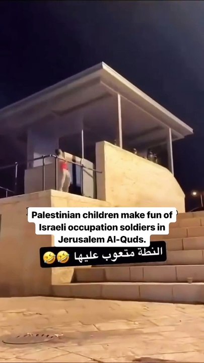 Palestinian children make fun of Israeli occupation soldiers in Jerusalem Al-Quds