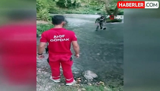 Gönen Çayı'na giren genç kayboldu