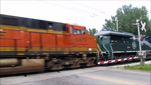 New GE Test Track Action With CSX and NS Trains! By Jim Gray 7 27 15