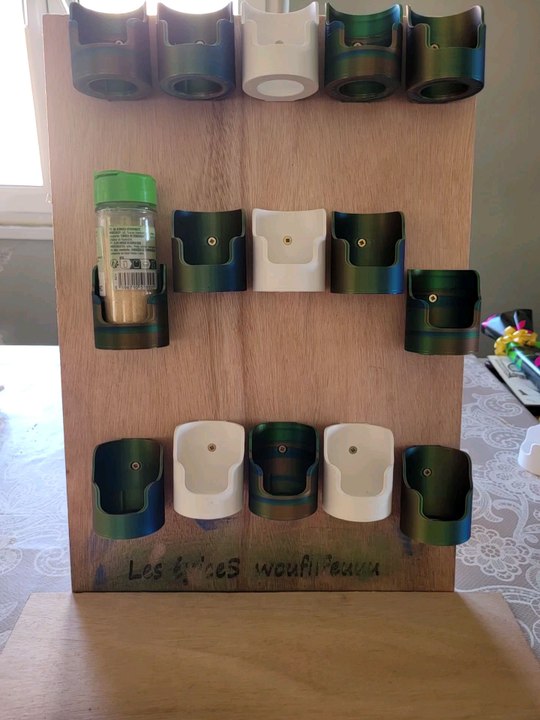 porte épices créer un imprimante 3D et graveur laser