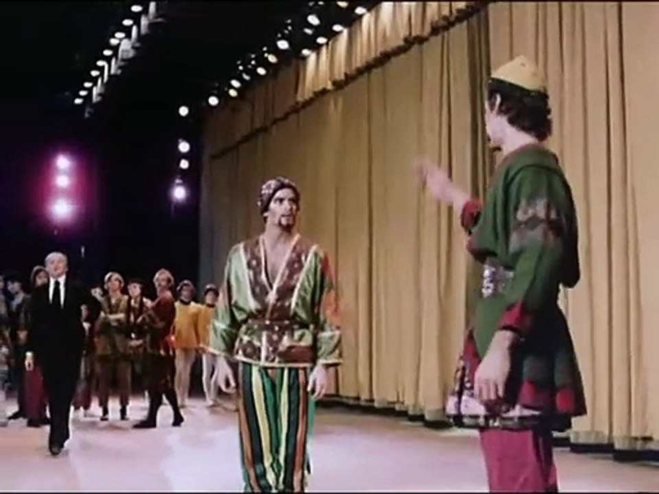 S03E18 - Russisches Ballett