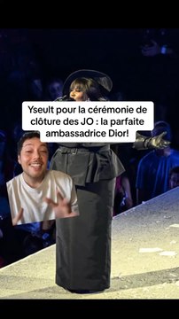 Yseult a émue le monde entier avec son interprétation du titre « My Way » pour la cérémonie des jeux olympiques. Elle portait une tenue Dior haute couture !