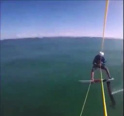Is it wrong or not to do hydrofoil water ski at high speed #shorts #shortvideo#video #virals #videoviral #innovationhub