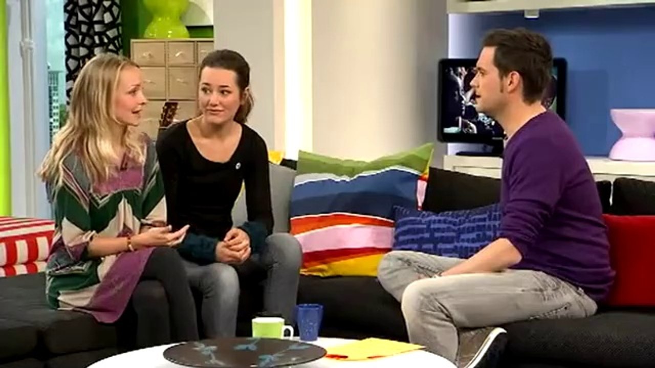 Alissa Jung & Janin Reinhardt - SAT.1 - Haiti